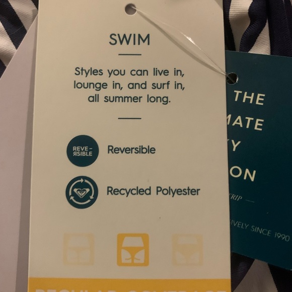 (1617) Roxy Women's Standard Parallel Paradiso Reversible Moderate Bikini Bottom - Picture 6 of 12